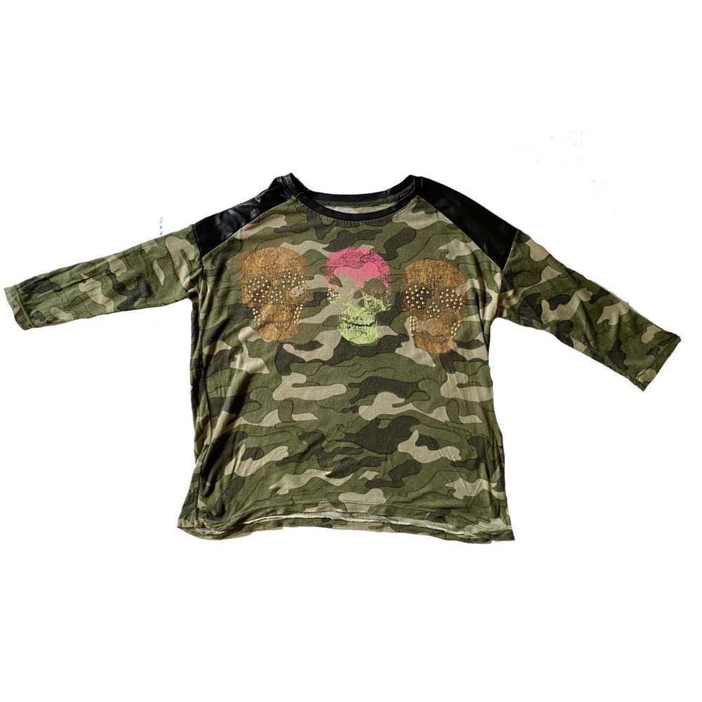 Camo shirt, leatherette trim, bling snd sculls